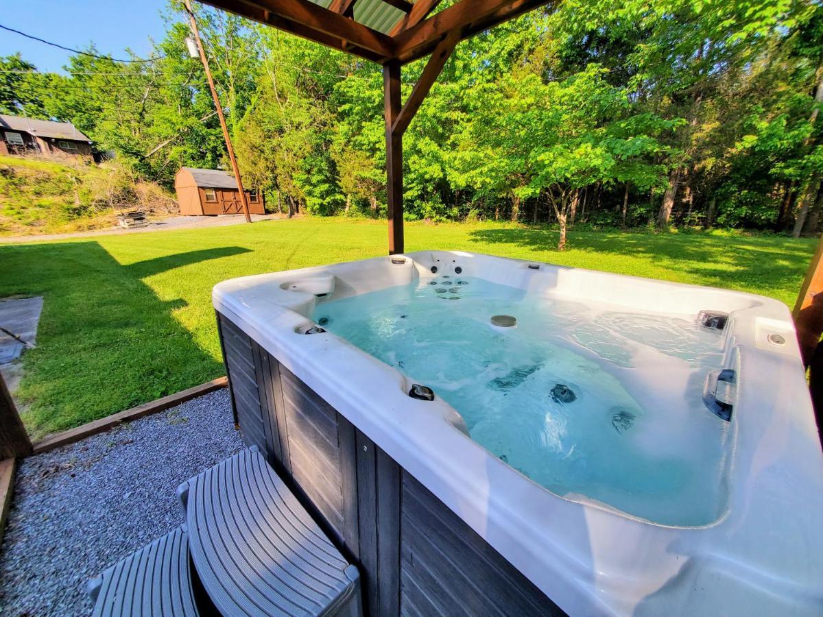 Hoot N Holler Villa Pigeon Forge Exteriör bild